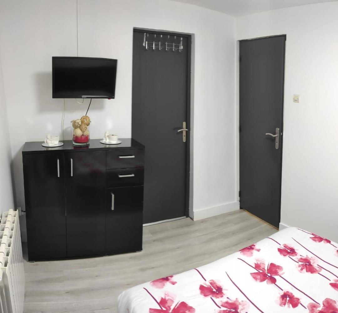 Maison Plain Pied 1 Herin Ngoại thất bức ảnh